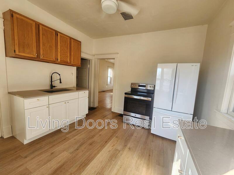 House for rent at 843 New Hampshire St, Lincoln, NE 68508