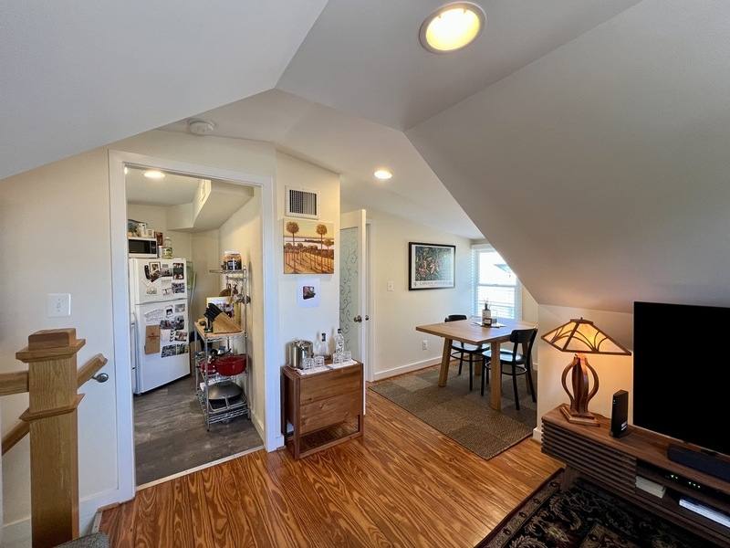 Apartment for rent at 4124 Lee Highway 2, Arlington, VA 22207