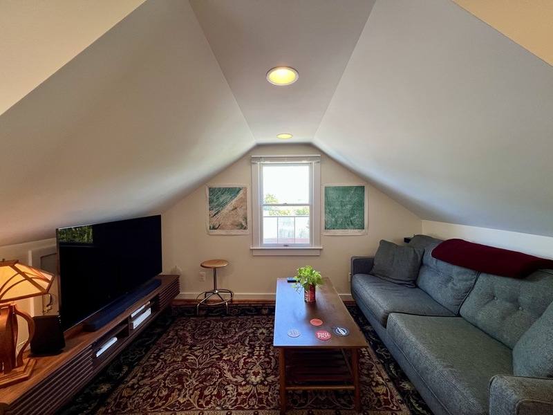 Apartment for rent at 4124 Lee Highway 2, Arlington, VA 22207