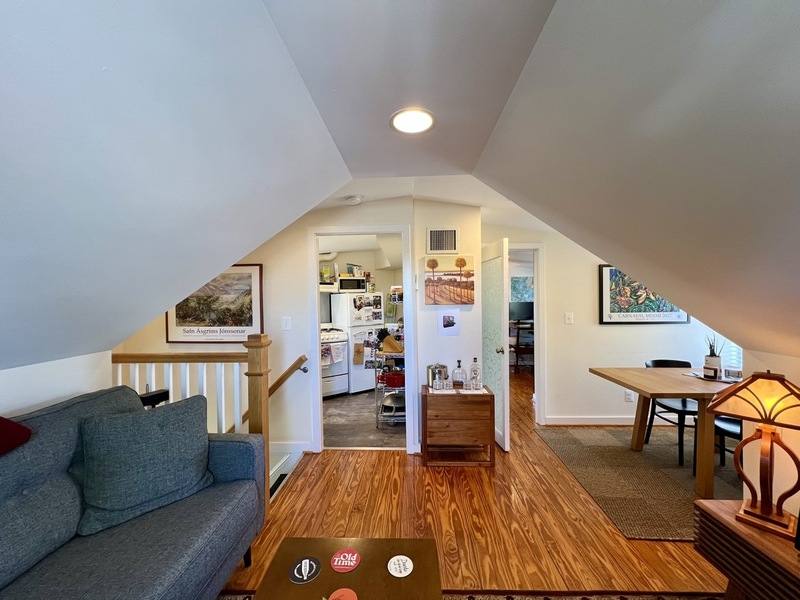 Apartment for rent at 4124 Lee Highway 2, Arlington, VA 22207