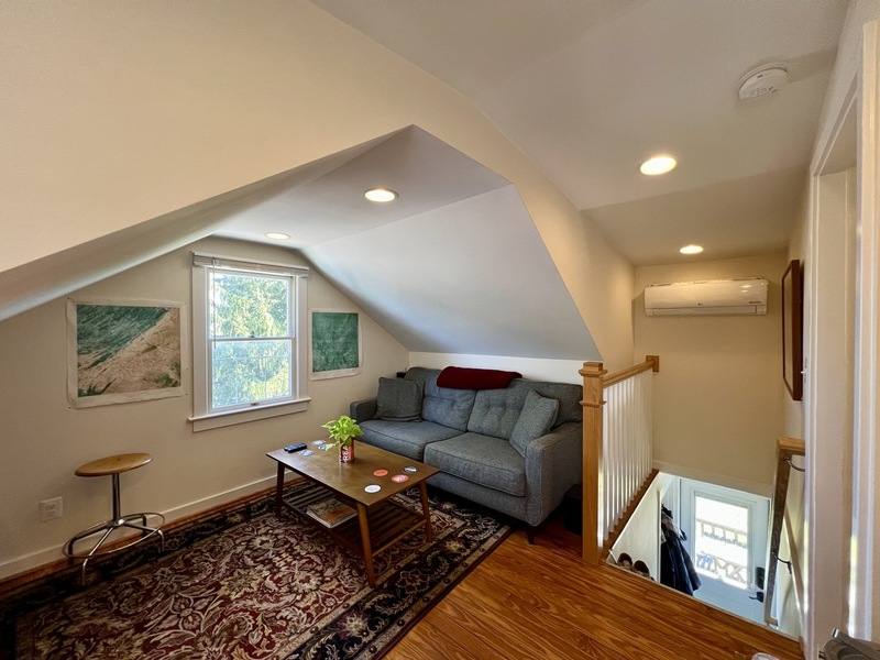 Apartment for rent at 4124 Lee Highway 2, Arlington, VA 22207