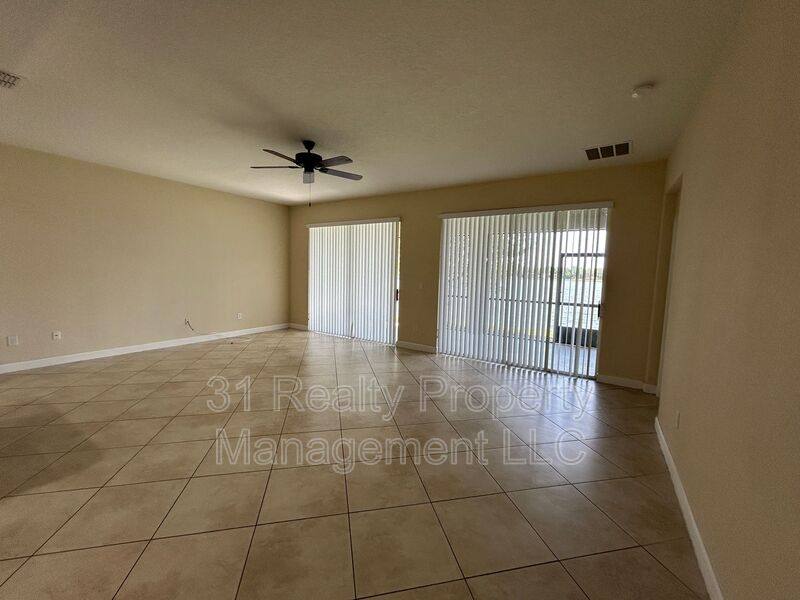 House for rent at 2950 Youngford St, Orlando, FL 32824
