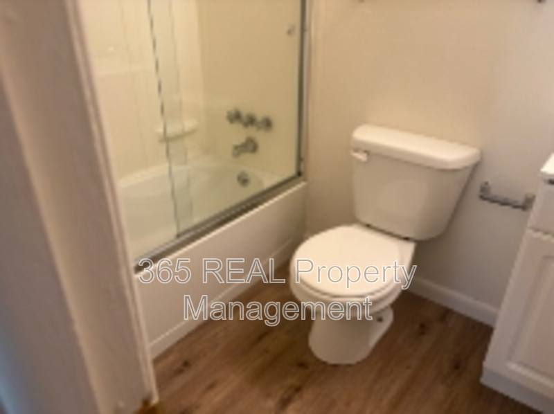 Apartment for rent at 1624 9th Ave #15, Greeley, CO 80631