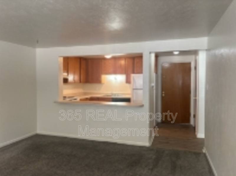Apartment for rent at 1624 9th Ave #15, Greeley, CO 80631
