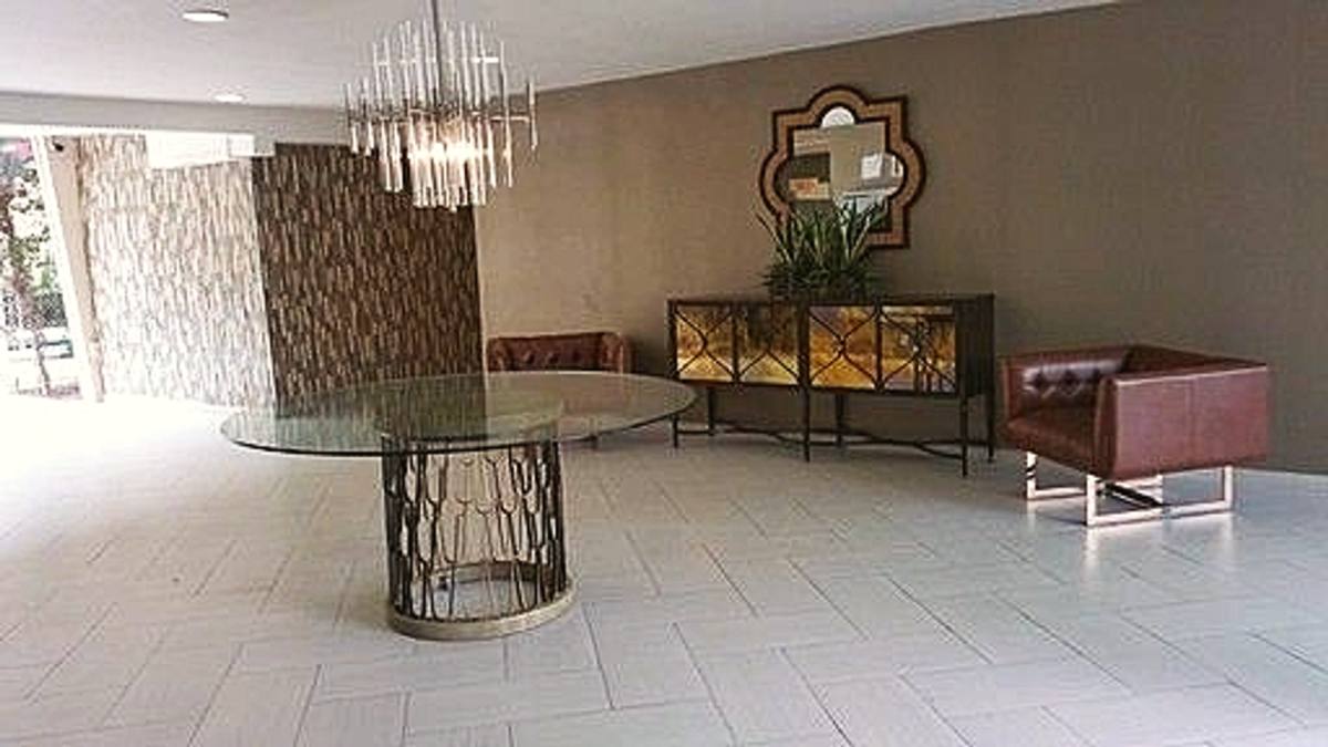 Apartment for rent at 6210 Reseda Blvd, Reseda, CA 91335