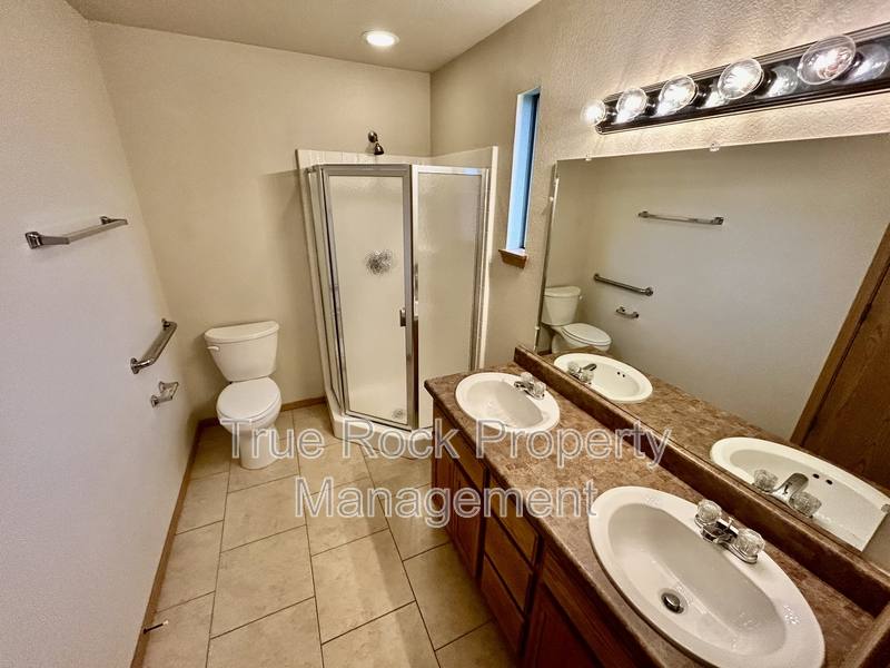 House for rent at 19227 St Highway 1E, Ada, OK 74820