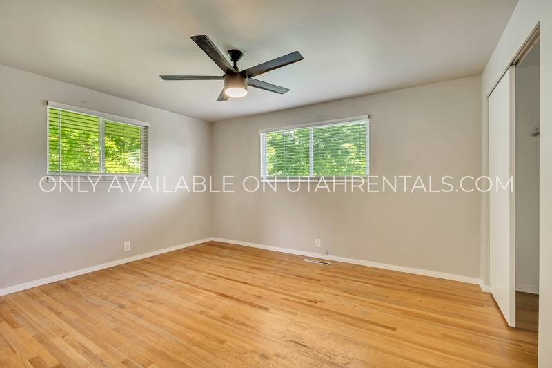 House for rent at 786 E 350 N, Kaysville, UT 84037