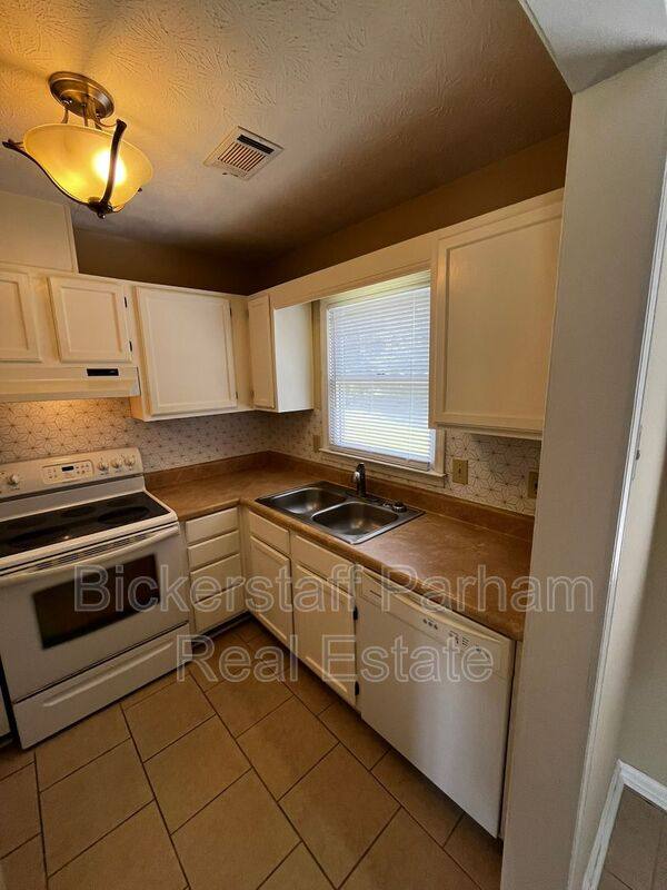 House for rent at 103 Red Canyon Rd, Cusseta, GA 31805
