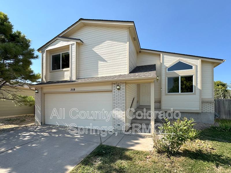 House for rent at 759 Descendant Dr, Fountain, CO 80817