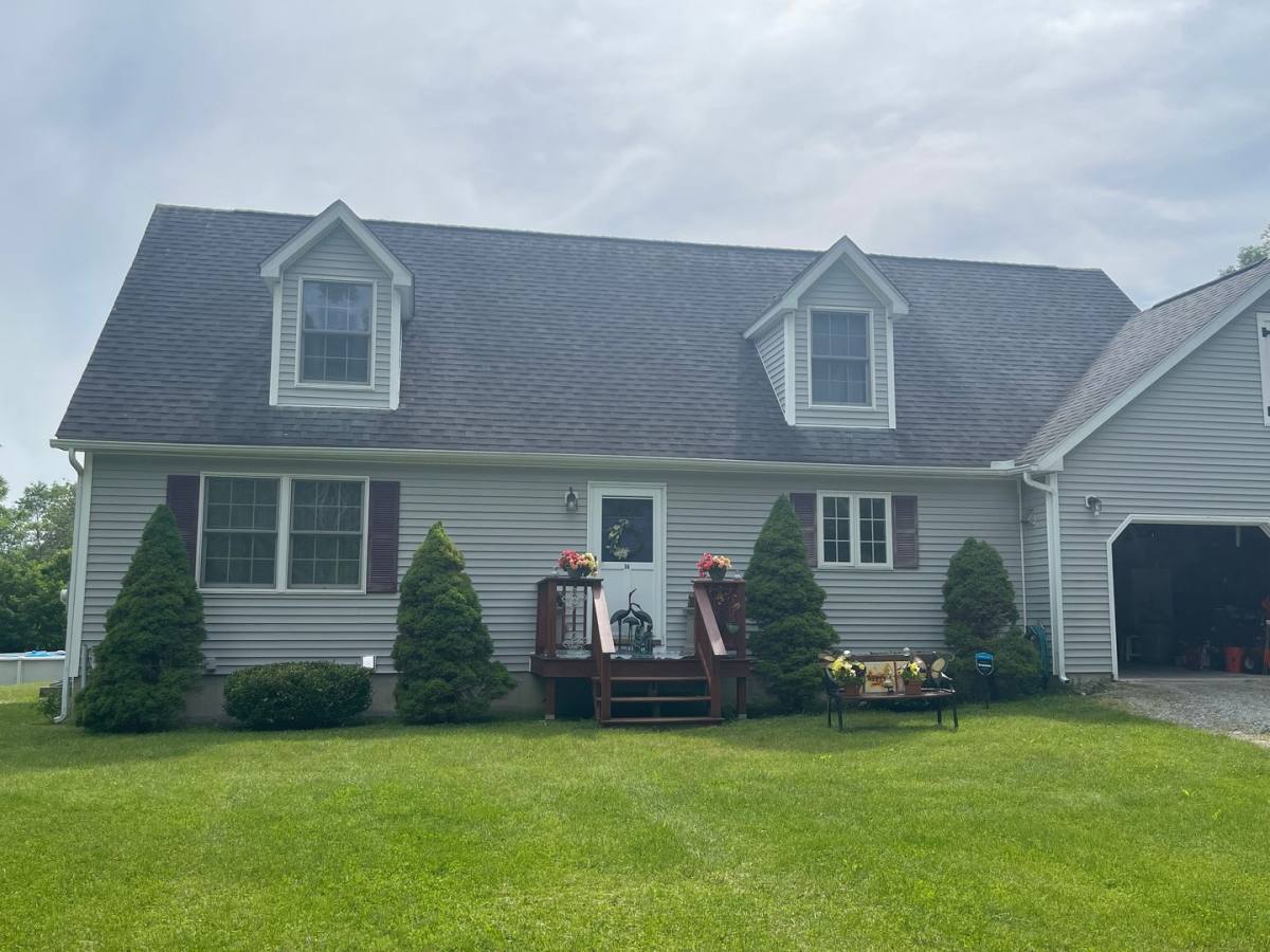 Apartment for rent at 14 Richardson St, Cheshire, MA 01225