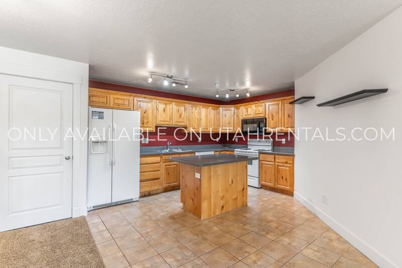 Condo for rent at 389 S State St #24, Provo, UT 84606