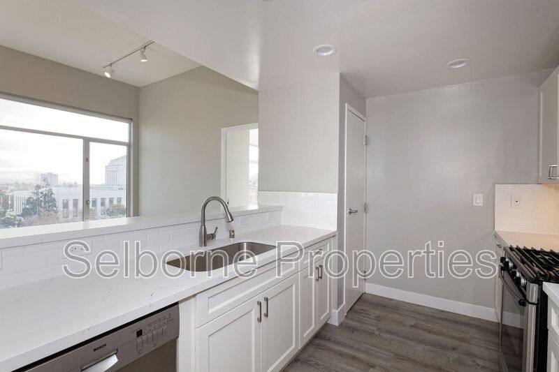 Apartment for rent at 1401 Jackson St #203, Oakland, CA 94612