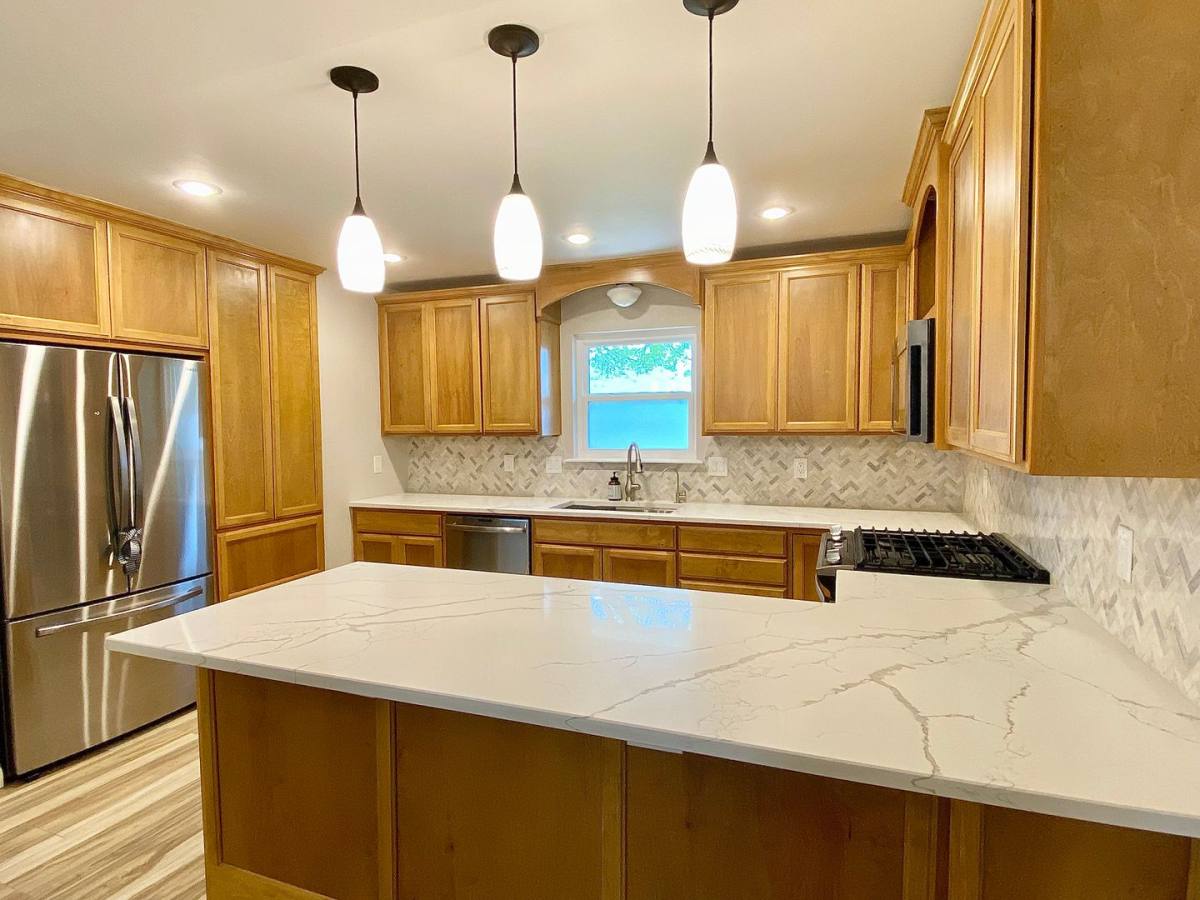 House for rent at 913 Rolling Hills Terrace, Oklahoma City, OK 73102