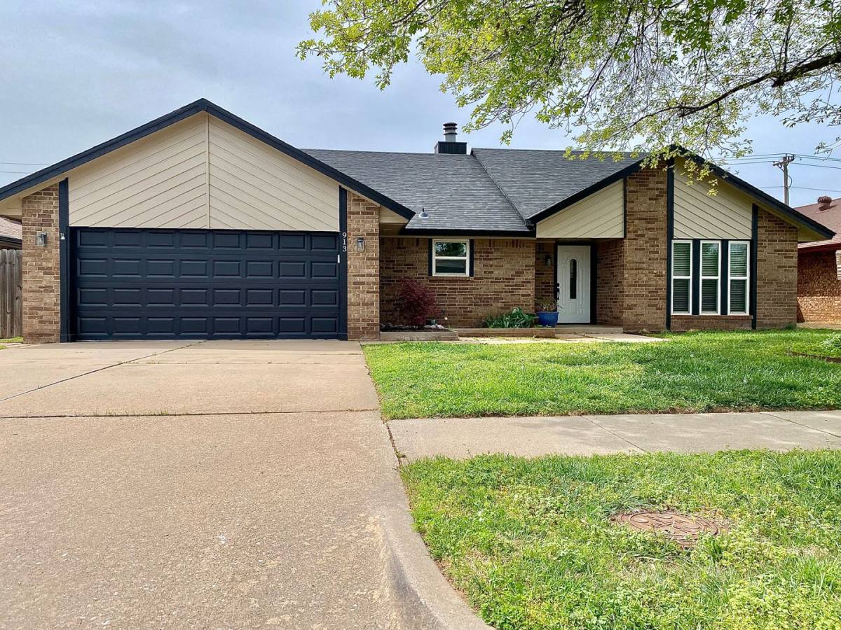 House for rent at 913 Rolling Hills Terrace, Oklahoma City, OK 73102