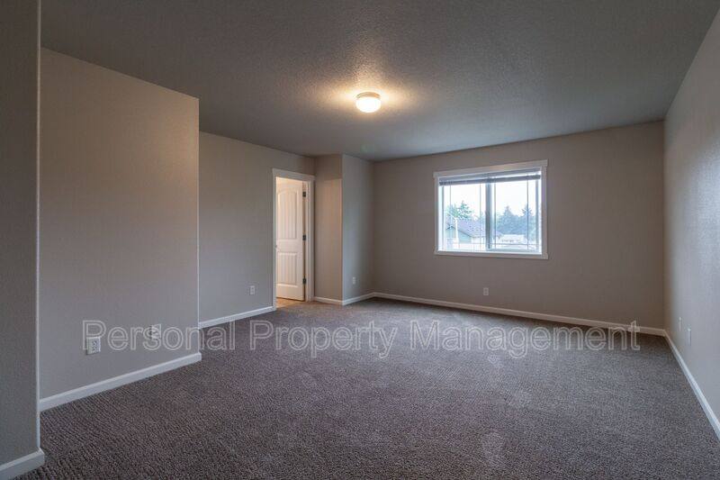 House for rent at 5010 NE 29th Ave, Vancouver, WA 98663