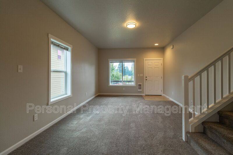 House for rent at 5010 NE 29th Ave, Vancouver, WA 98663