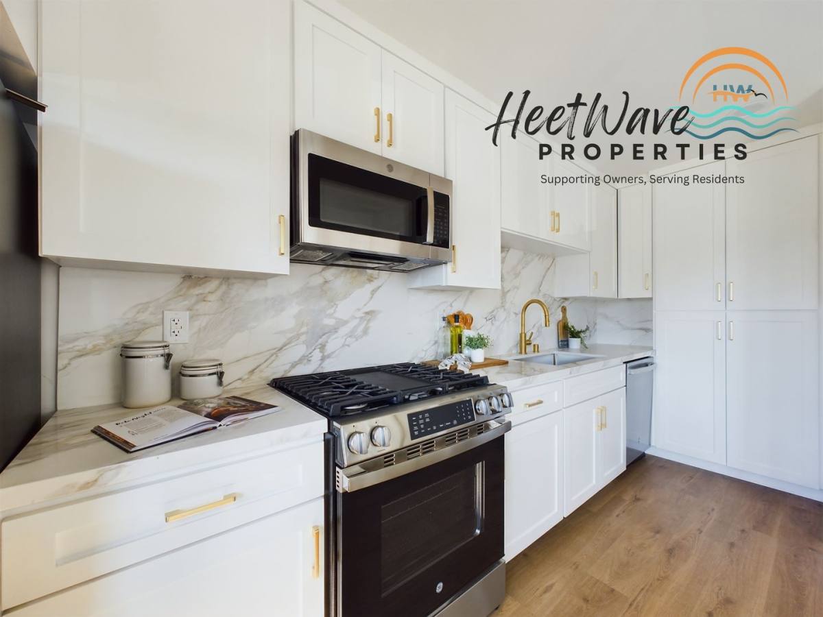 Apartment for rent at 913 25th St, San Diego, CA 92102