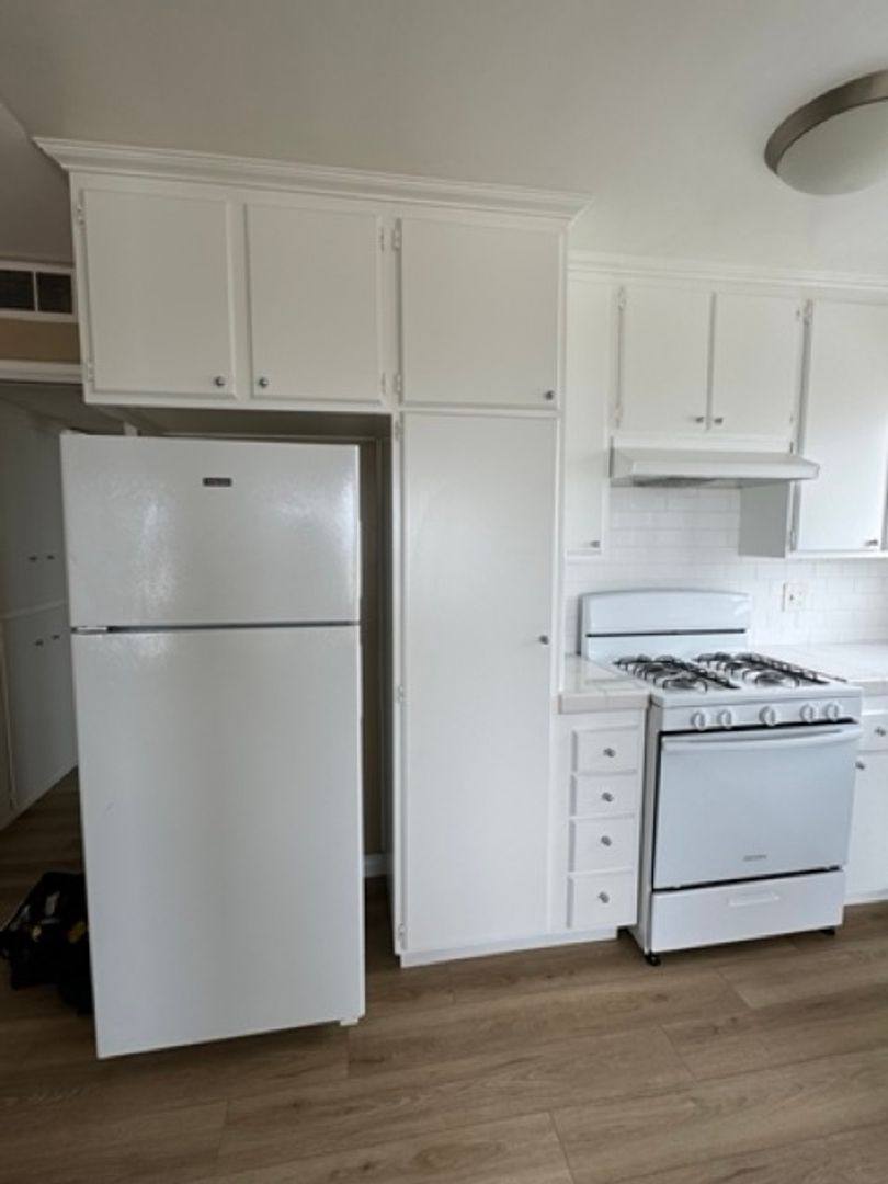 Apartment for rent at 3811 Bluff Place, San Pedro, CA 90731