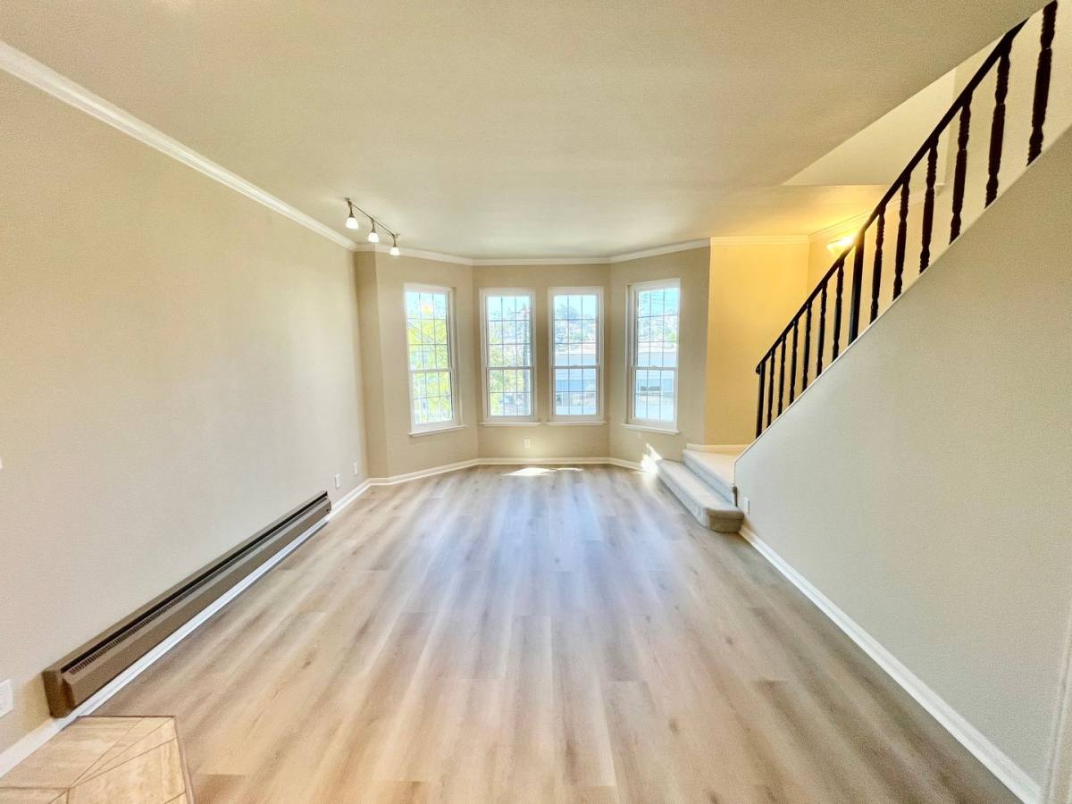 Apartment for rent at 4050 17th St, San Francisco, CA 94114
