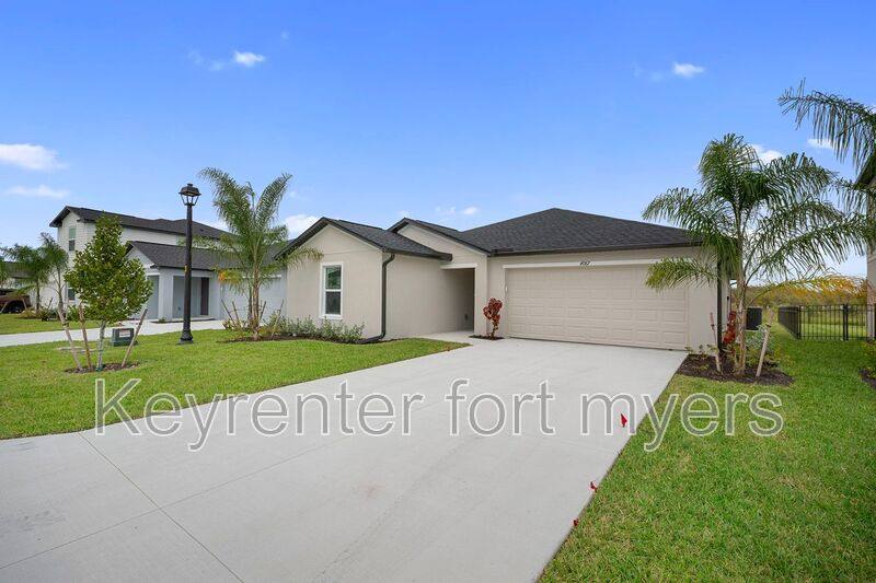 House for rent at 4087 Lattuca Lane, North Fort Myers, FL 33917