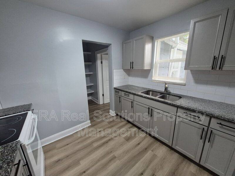 House for rent at 1042 E 14th Ave, Columbus, OH 43211