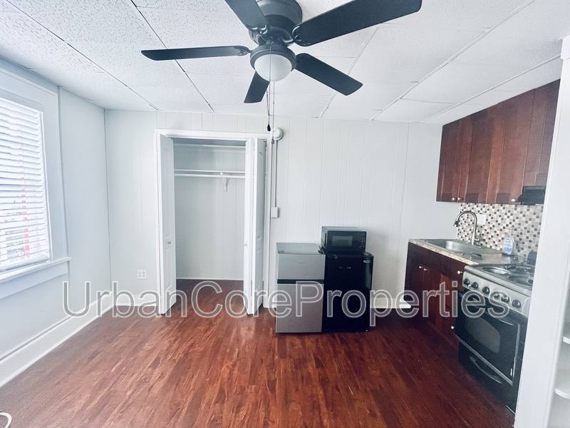 Apartment for rent at 216 5th Ave N #303, Saint Petersburg, FL 33701