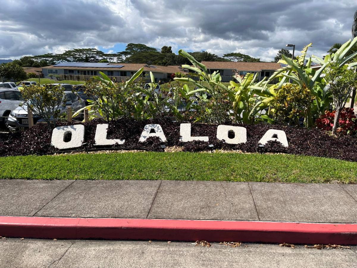 Townhouse for rent at 95-1050 Makaikai St, Mililani, HI 96789