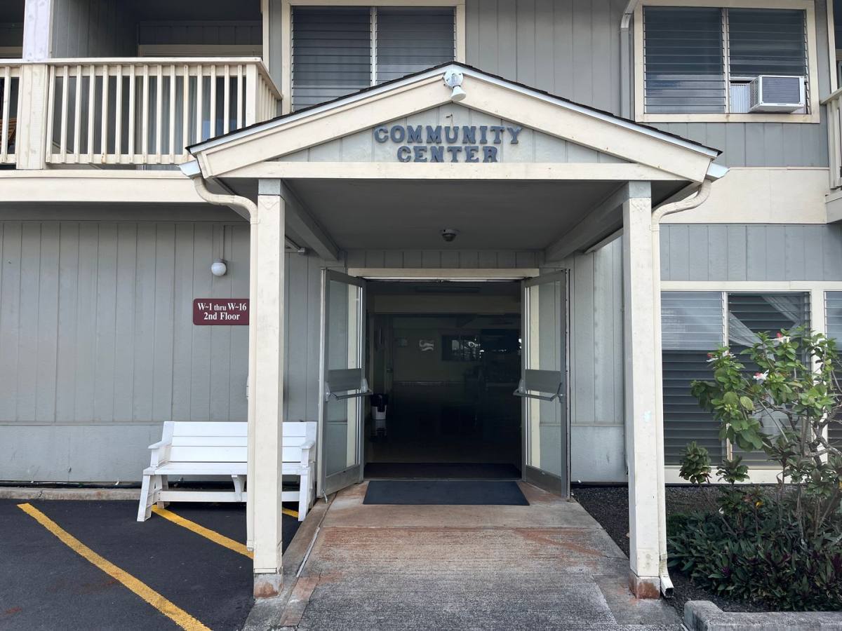 Townhouse for rent at 95-1050 Makaikai St, Mililani, HI 96789
