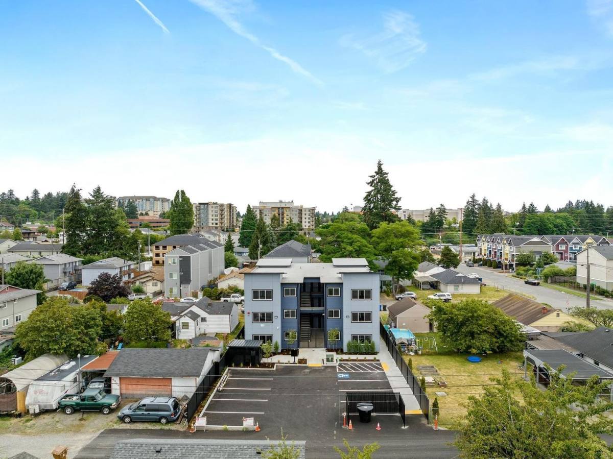 Apartment for rent at 4338 S Cedar St, Tacoma, WA 98409