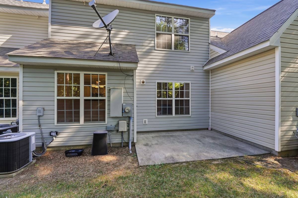 Townhouse for rent at 8144 Christmas Court, Charlotte, NC 28216
