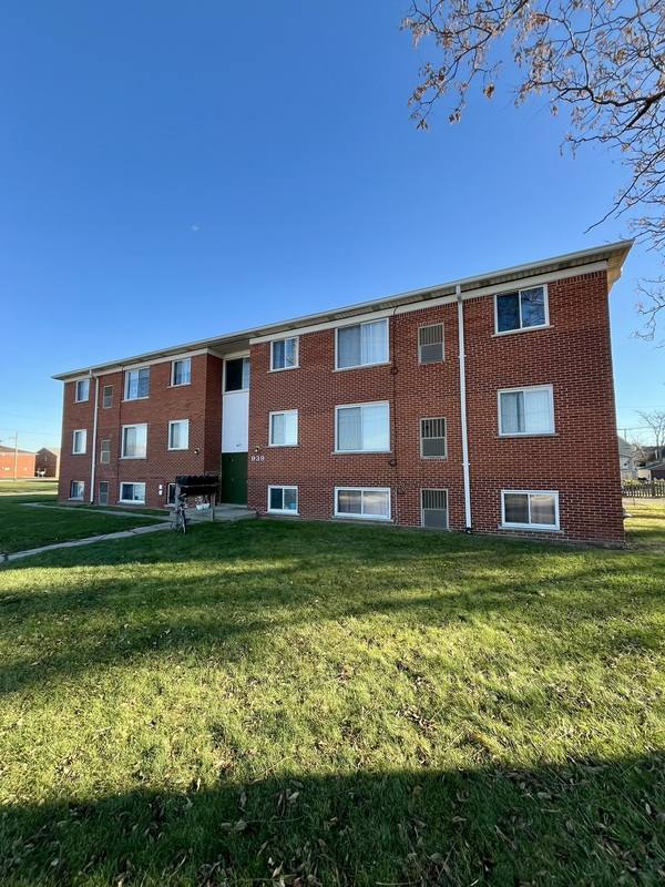 Apartment for rent at 939 James St #12, Wyandotte, MI 48192