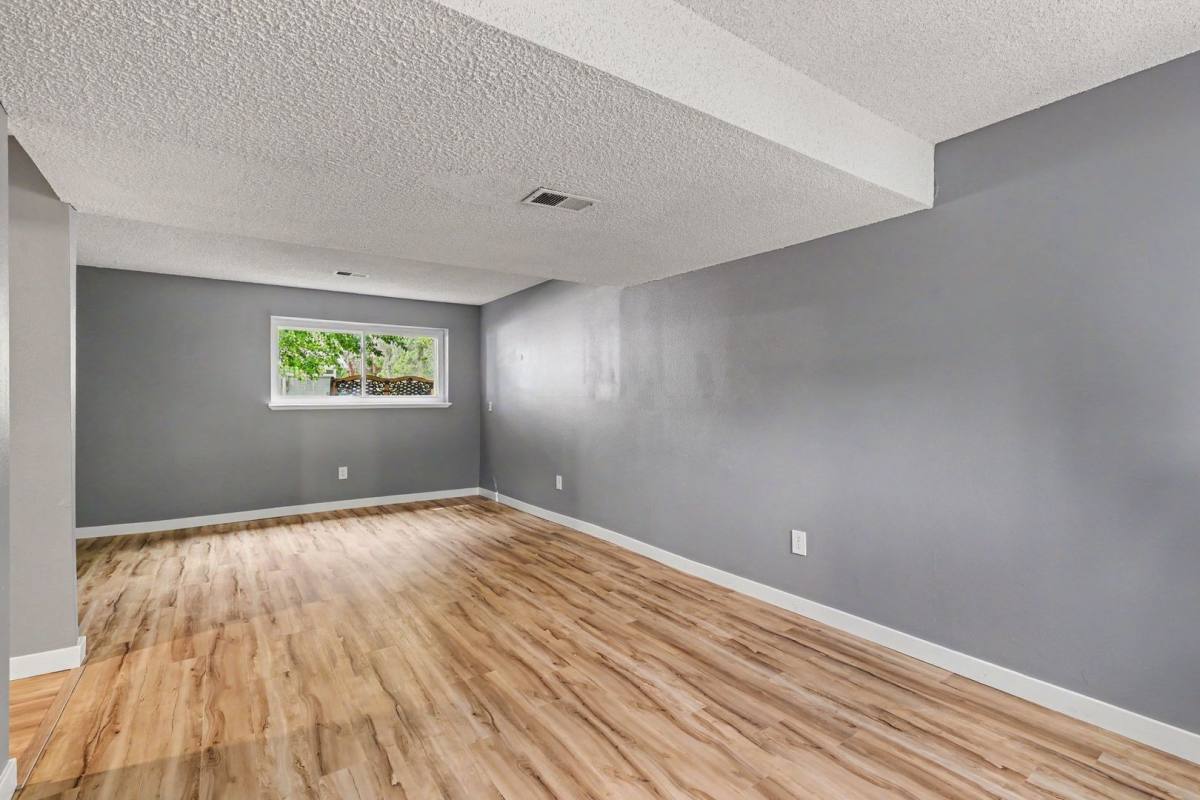 House for rent at 18967 W 61st Ave, Golden, CO 80403