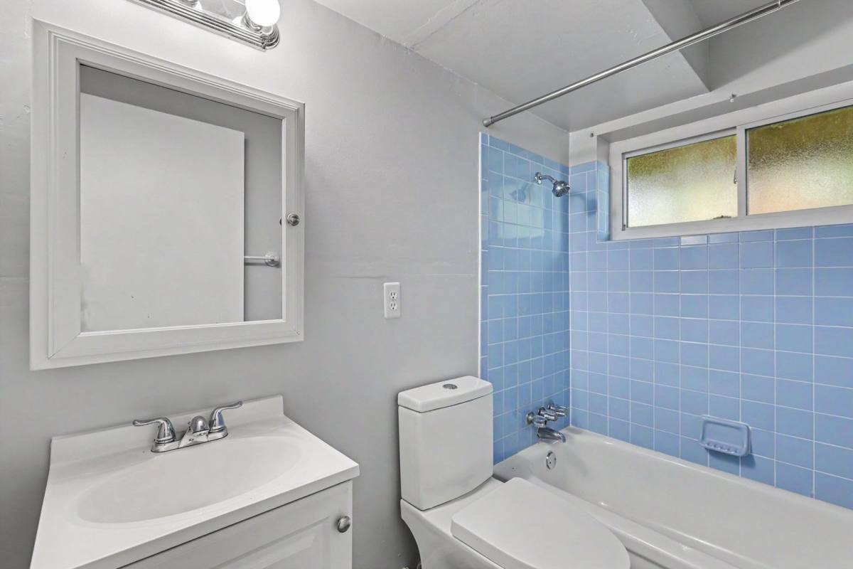 House for rent at 18967 W 61st Ave, Golden, CO 80403
