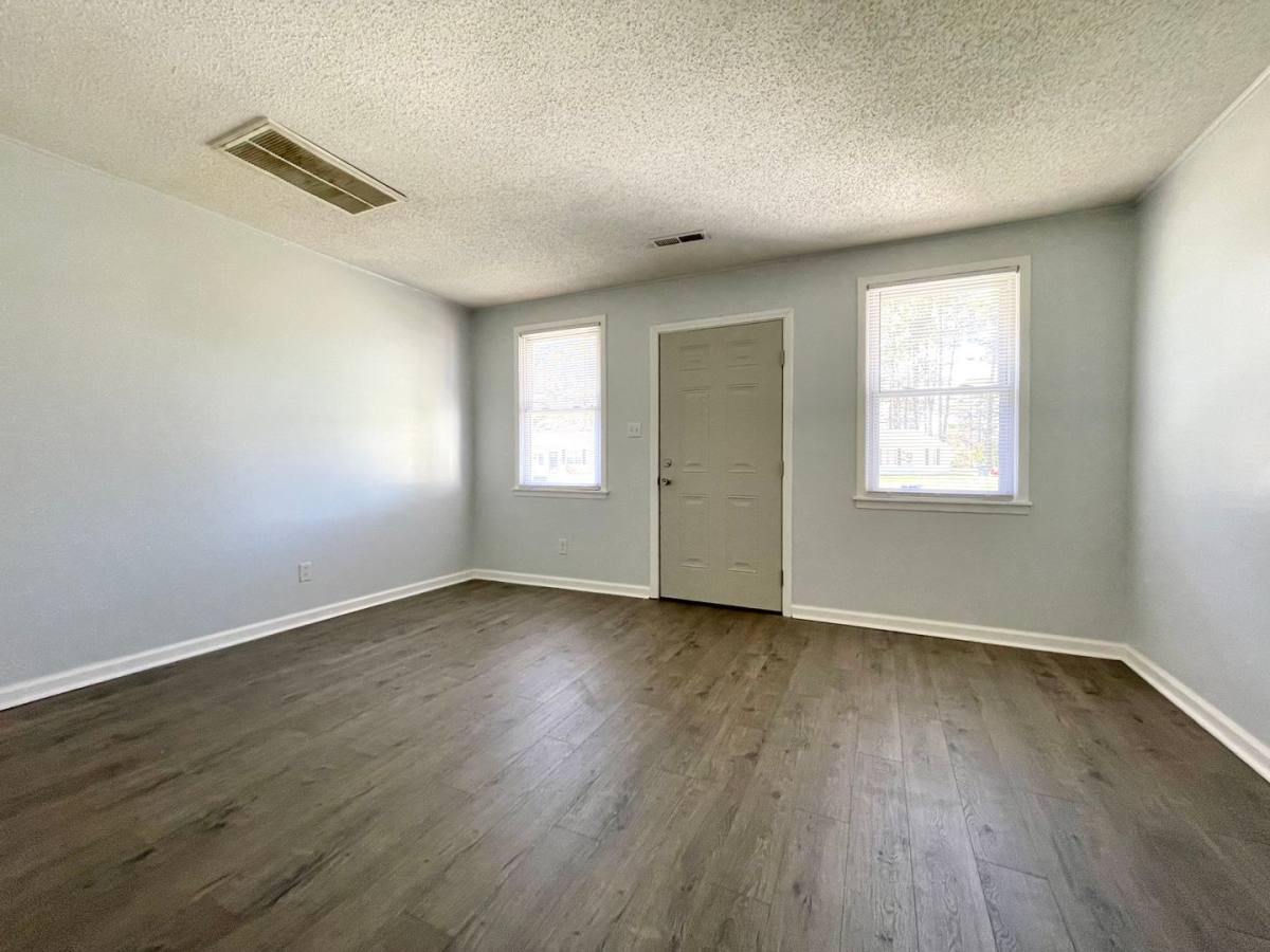 House for rent at 516 Elm St, Jacksonville, NC 28540