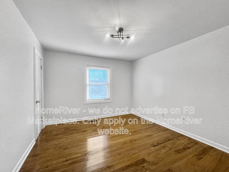 Townhouse for rent at 338 Crafton St #3, Winston Salem, NC 27103