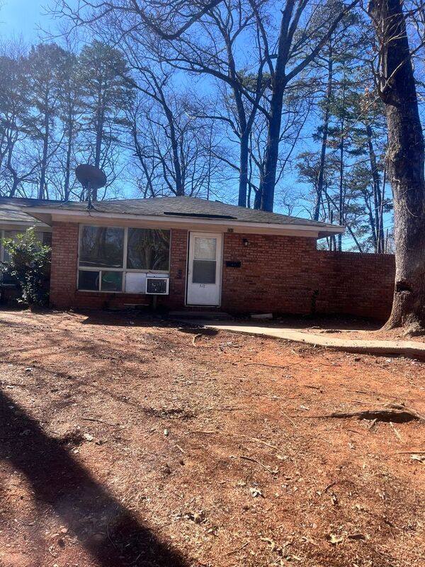 Apartment for rent at 532 Camrose Dr, Charlotte, NC 28215