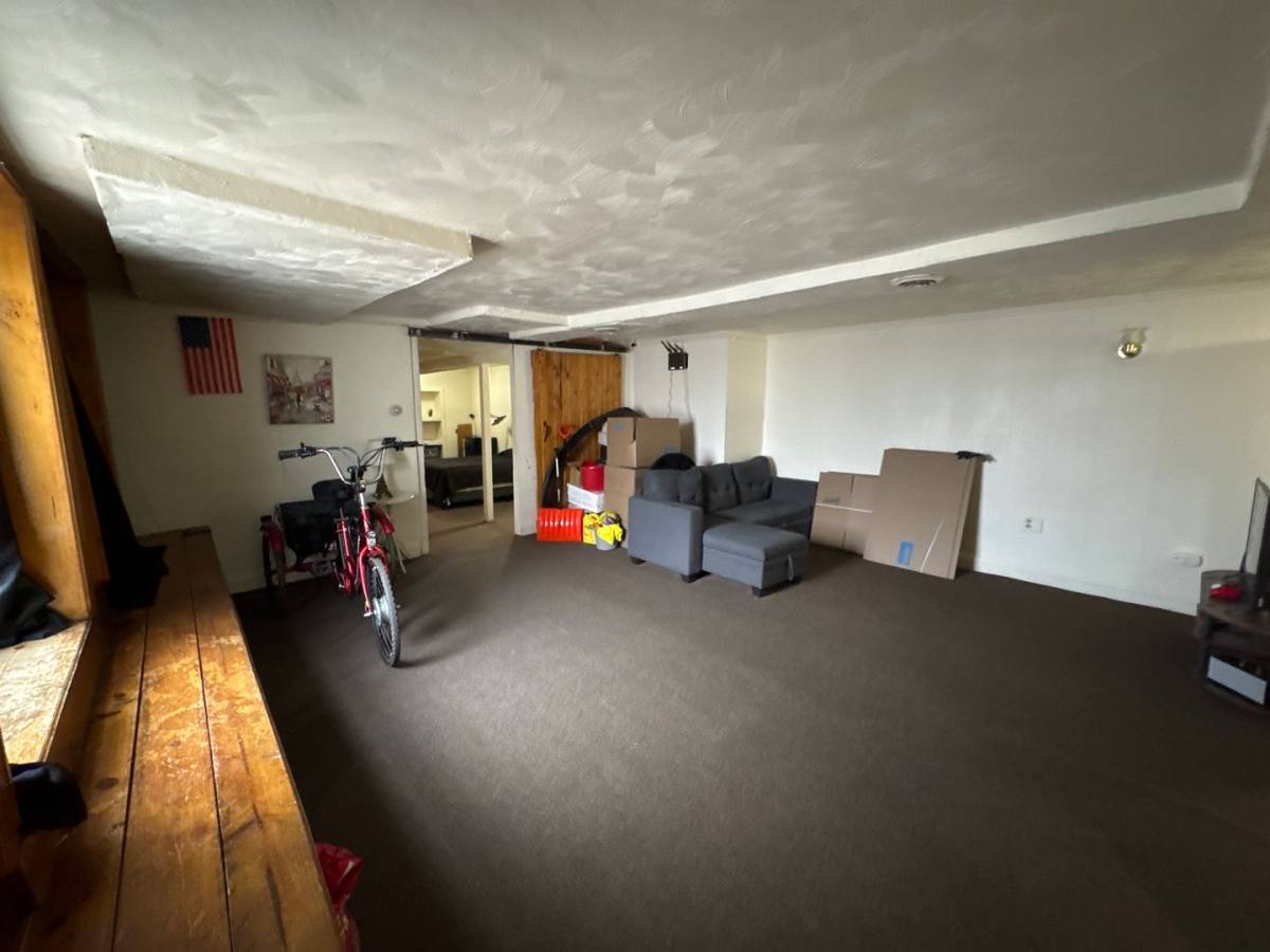 Apartment for rent at 51 S Franklin St, Allentown, PA 18102