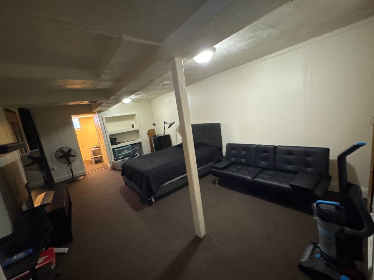 Apartment for rent at 51 S Franklin St, Allentown, PA 18102