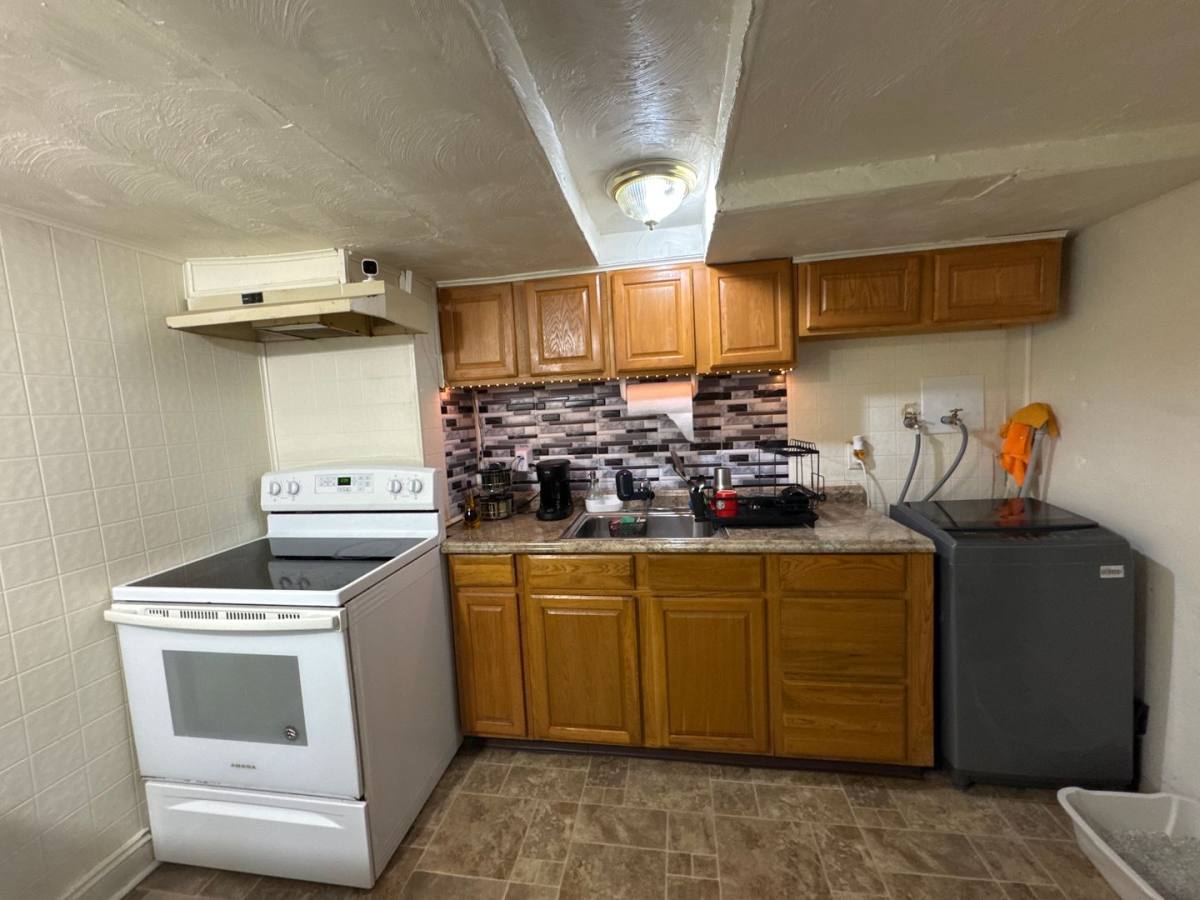 Apartment for rent at 51 S Franklin St, Allentown, PA 18102