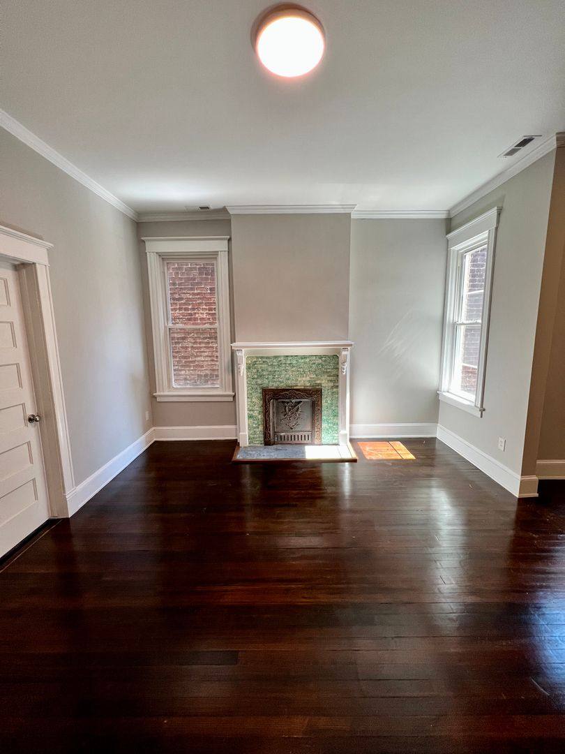 Apartment for rent at 2331 W Grace, Richmond, VA 23220