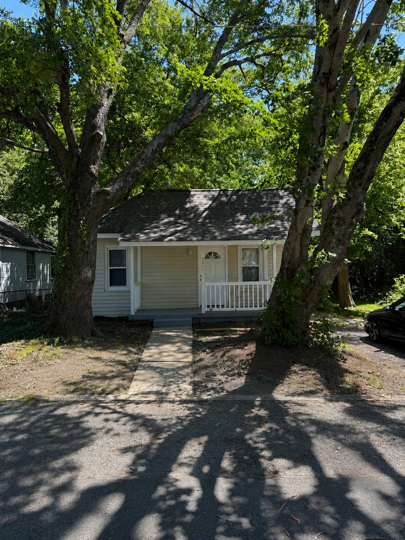 House for rent at 7202 Harrison Ave, Henrico, VA 23228