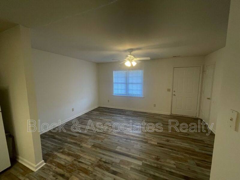 Apartment for rent at 115 Farmer Rd #B, Asheboro, NC 27203