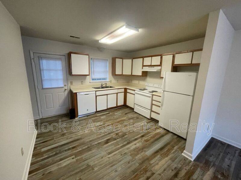 Apartment for rent at 115 Farmer Rd #B, Asheboro, NC 27203