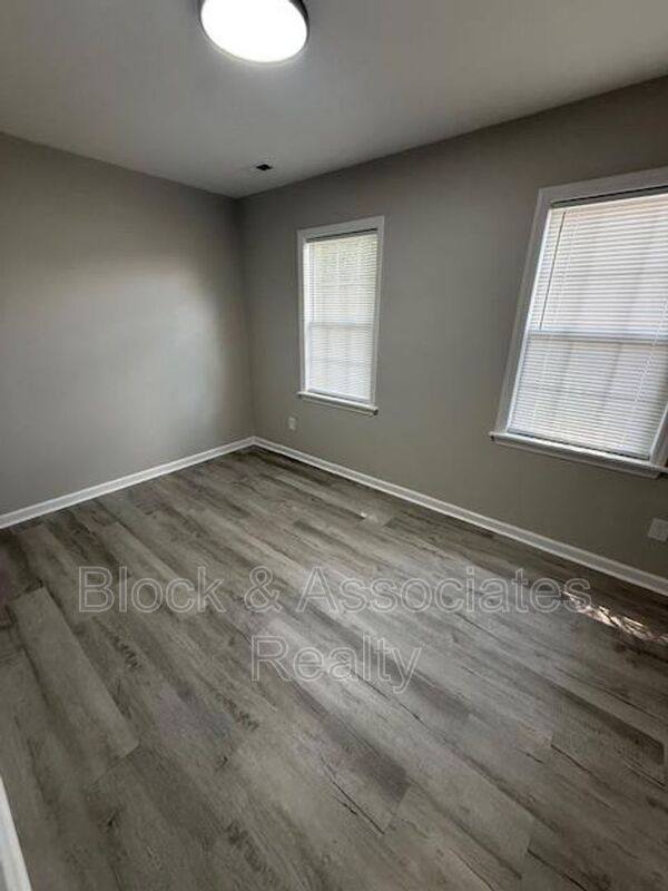 Apartment for rent at 115 Farmer Rd #B, Asheboro, NC 27203