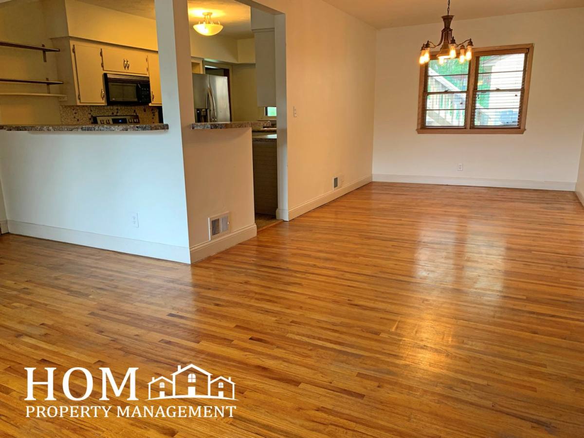Apartment for rent at 1103 N 6th St, Mankato, MN 56001