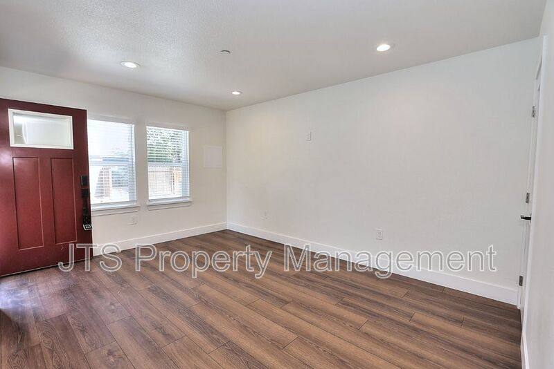 Apartment for rent at 4712 65th St, Sacramento, CA 95820