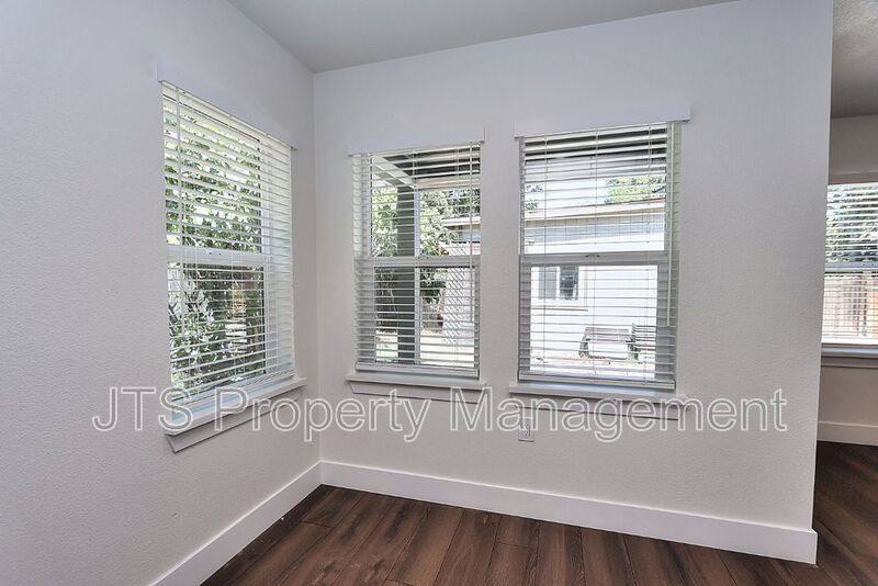 Apartment for rent at 4712 65th St, Sacramento, CA 95820