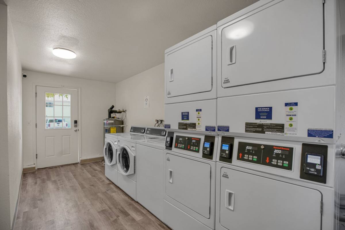 Apartment for rent at 1700 Blankenship Rd, West Linn, OR 97068