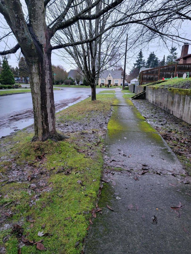 House for rent at 4009 S Bell St, Tacoma, WA 98418