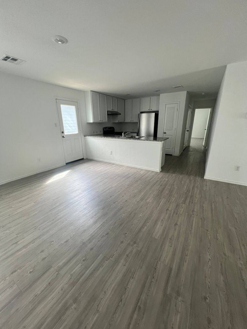 House for rent at 2822 Millikan Dr, San Antonio, TX 78223